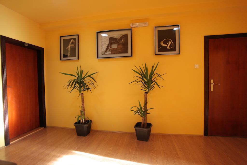 Villa Atina สตราลาปาโฮวา ภายนอก รูปภาพ