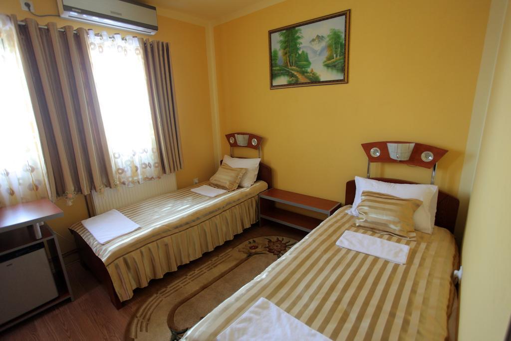 Villa Atina สตราลาปาโฮวา ห้อง รูปภาพ