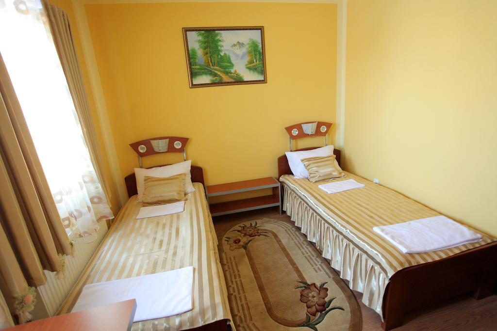 Villa Atina สตราลาปาโฮวา ห้อง รูปภาพ
